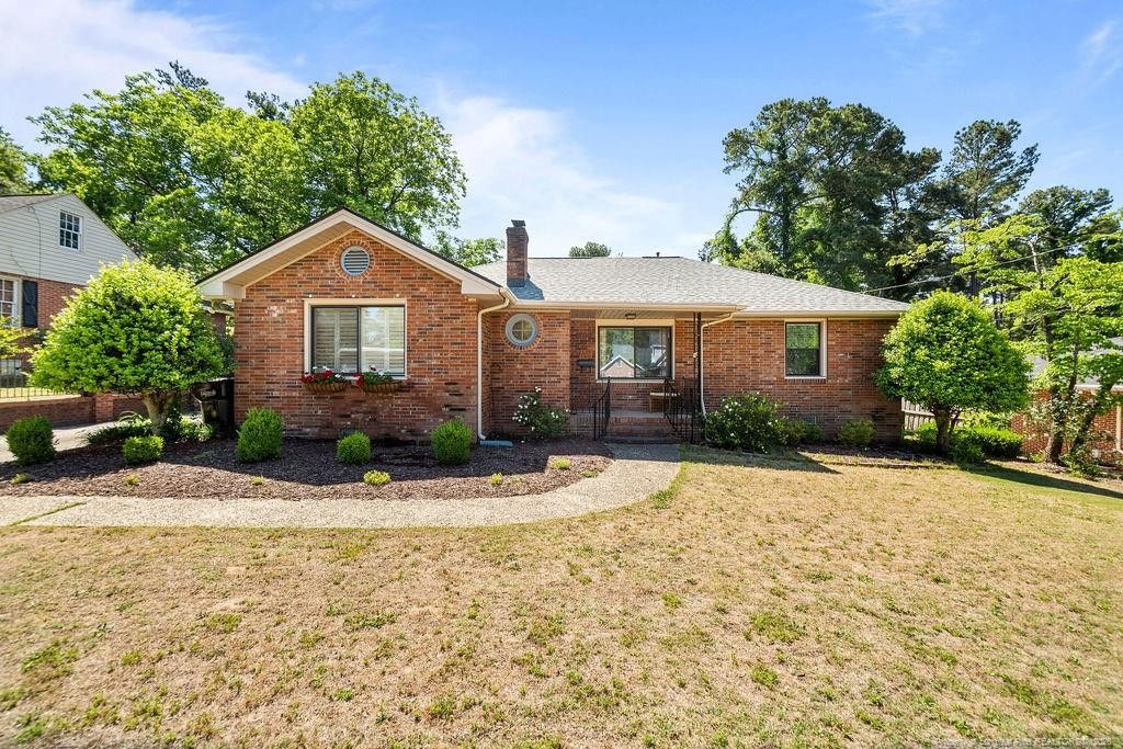 519 Vista Drive, Fayetteville, NC 28305