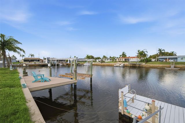 12816 4TH ISLE, Hudson, FL 34667