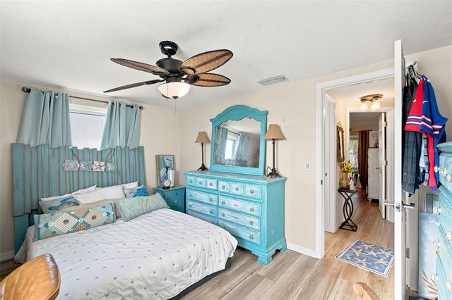 12816 4TH ISLE, Hudson, FL 34667