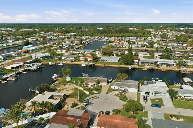12816 4TH ISLE, Hudson, FL 34667
