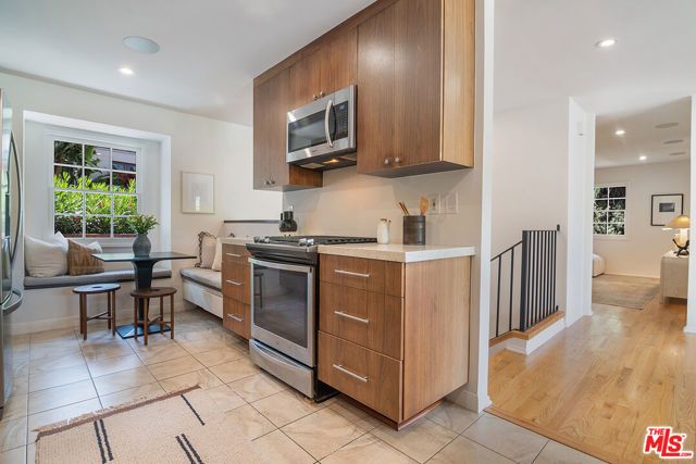 3346 Troy Drive, Los Angeles, CA 90068