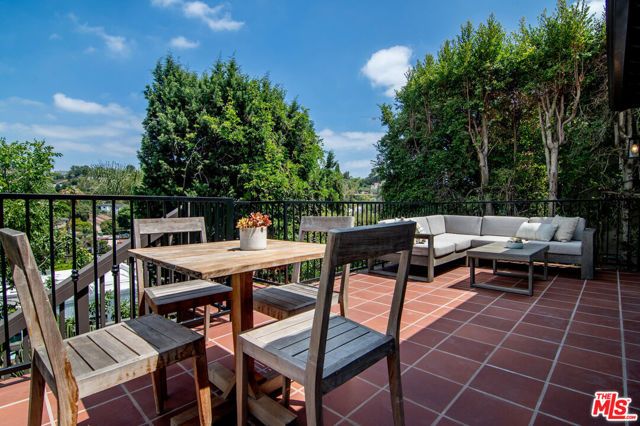 3346 Troy Drive, Los Angeles, CA 90068