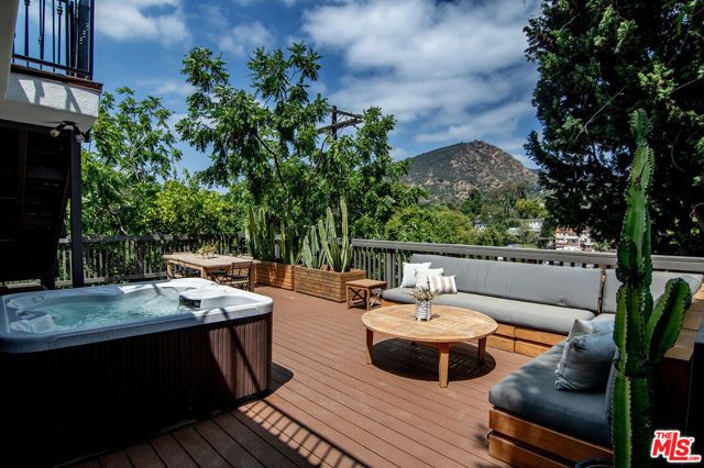 3346 Troy Drive, Los Angeles, CA 90068