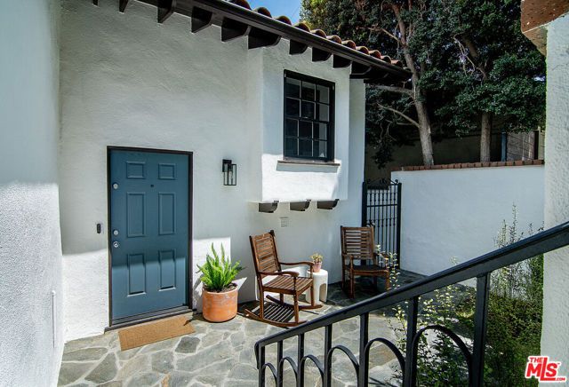 3346 Troy Drive, Los Angeles, CA 90068
