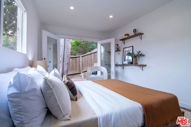 3346 Troy Drive, Los Angeles, CA 90068