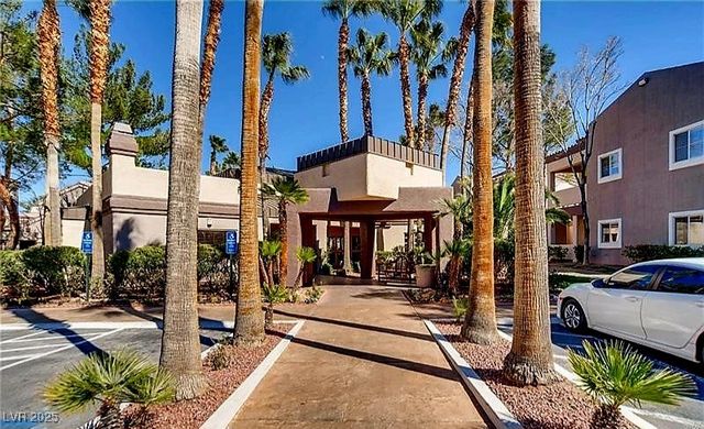 5250 South Rainbow Boulevard 2058, Las Vegas, NV 89118