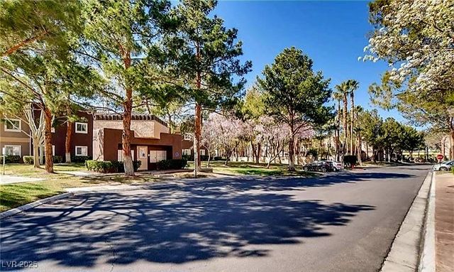 5250 South Rainbow Boulevard 2058, Las Vegas, NV 89118