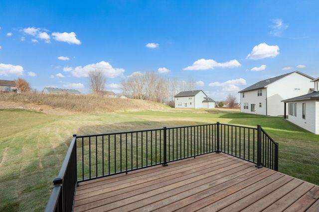 4963 Noble Drive NW, Rochester, MN 55901
