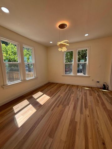 510 S Warren Avenue, Columbus, OH 43204