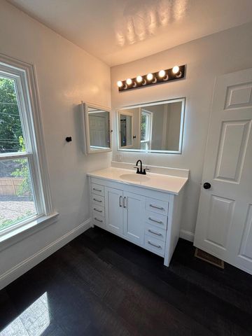 510 S Warren Avenue, Columbus, OH 43204