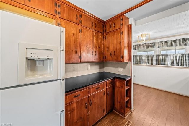 1326 Brookdale Drive, Asheboro, NC 27205