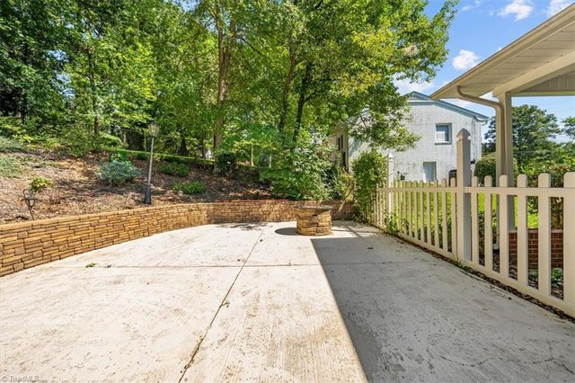 1326 Brookdale Drive, Asheboro, NC 27205
