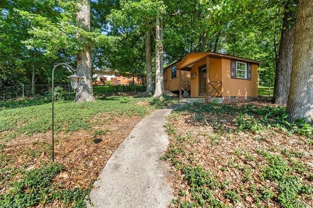 1326 Brookdale Drive, Asheboro, NC 27205