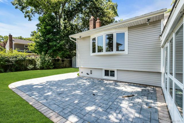 258 Lafayette Road, West Babylon, NY 11704