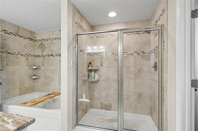 1260 Big Bethel PL, Hampton, VA 23666