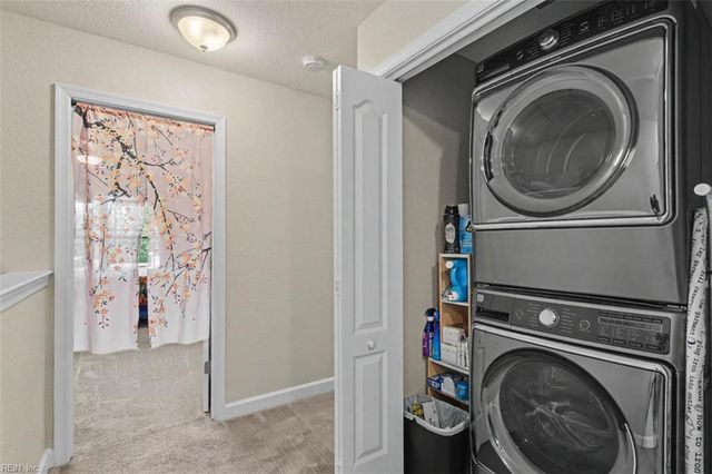 1260 Big Bethel PL, Hampton, VA 23666