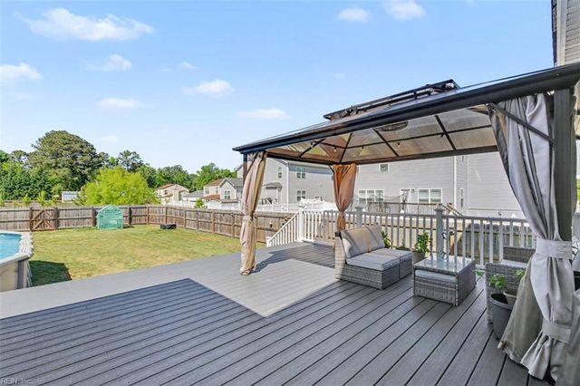 1260 Big Bethel PL, Hampton, VA 23666