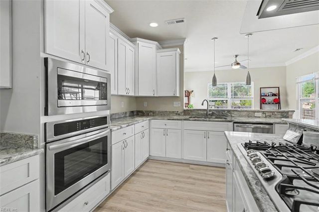 1260 Big Bethel PL, Hampton, VA 23666