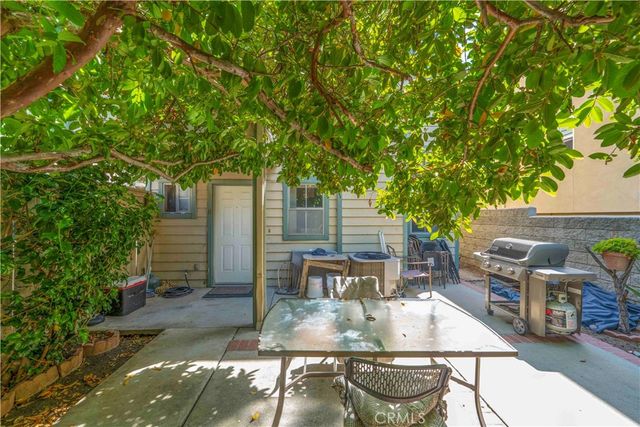 13550 Foothill Blvd 14, Sylmar, CA 91342