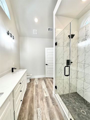 1522 Hemphill Street, Greenville, TX 75401