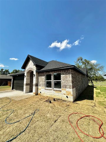 1522 Hemphill Street, Greenville, TX 75401