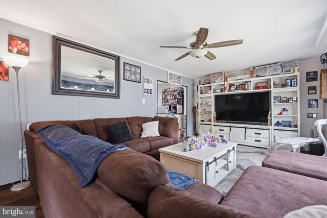 448 LINCOLN AVE, Paulsboro, NJ 08066