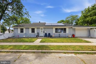 448 LINCOLN AVE, Paulsboro, NJ 08066
