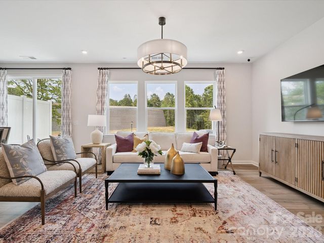 707 Bowery Place, Cramerton, NC 28032