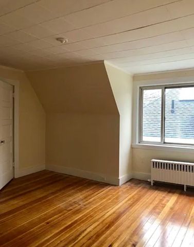 283 Tremont Street 3, Newton, MA 02458