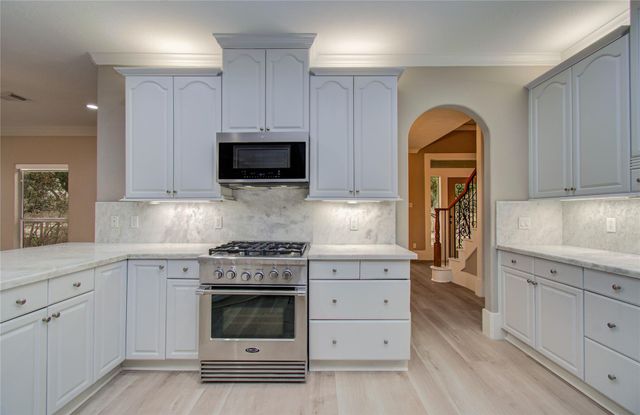 3315 E Bayou Drive, Shoreacres, TX 77571