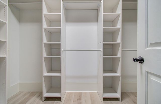 3315 E Bayou Drive, Shoreacres, TX 77571