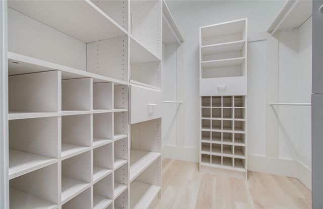 3315 E Bayou Drive, Shoreacres, TX 77571