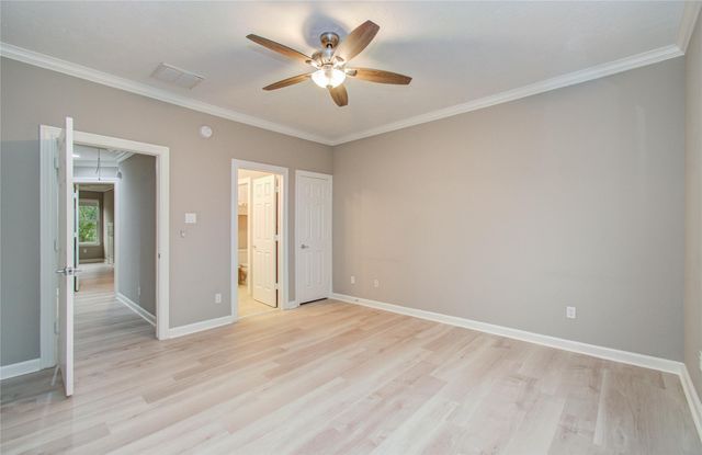 3315 E Bayou Drive, Shoreacres, TX 77571