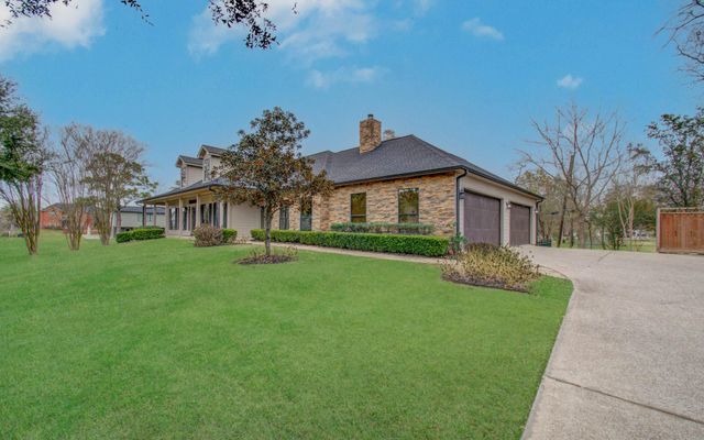 3315 E Bayou Drive, Shoreacres, TX 77571