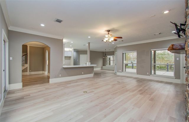 3315 E Bayou Drive, Shoreacres, TX 77571