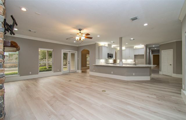 3315 E Bayou Drive, Shoreacres, TX 77571