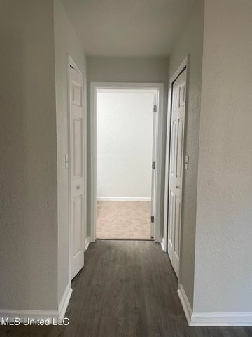 6098 W Ridley Street, Bay Saint Louis, MS 39520