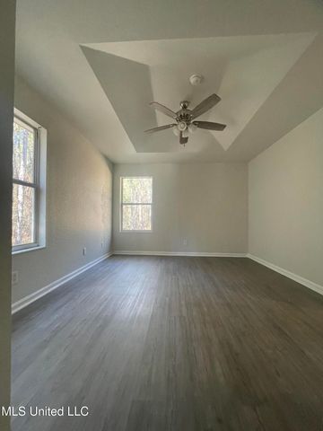 6098 W Ridley Street, Bay Saint Louis, MS 39520