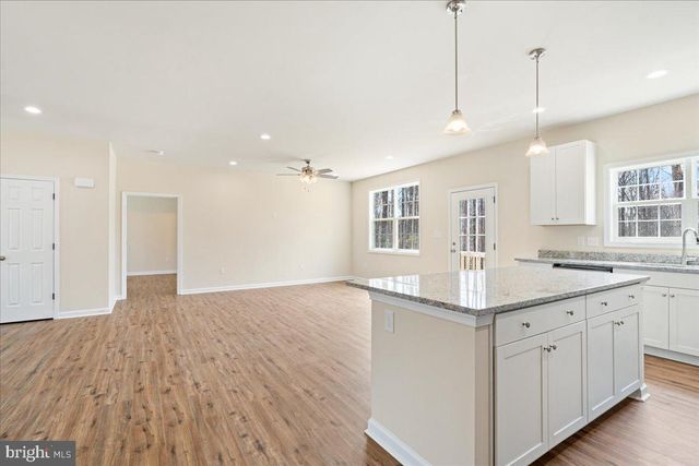 2132 MOUNT OLIVE RD, Beaverdam, VA 23015