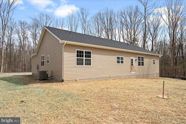 2132 MOUNT OLIVE RD, Beaverdam, VA 23015