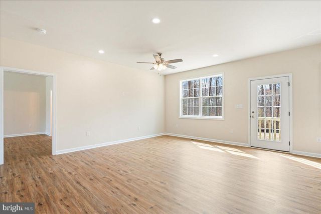 2132 MOUNT OLIVE RD, Beaverdam, VA 23015