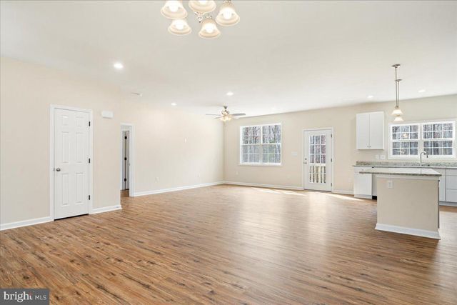 2132 MOUNT OLIVE RD, Beaverdam, VA 23015
