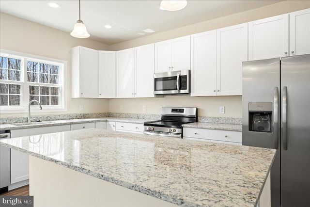 2132 MOUNT OLIVE RD, Beaverdam, VA 23015