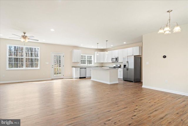 2132 MOUNT OLIVE RD, Beaverdam, VA 23015