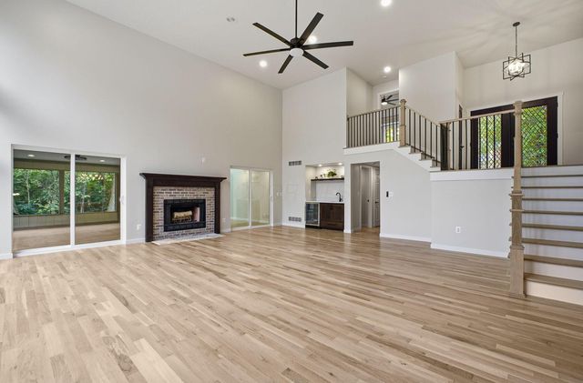 4640 Donegal Cliffs Drive, Dublin, OH 43017