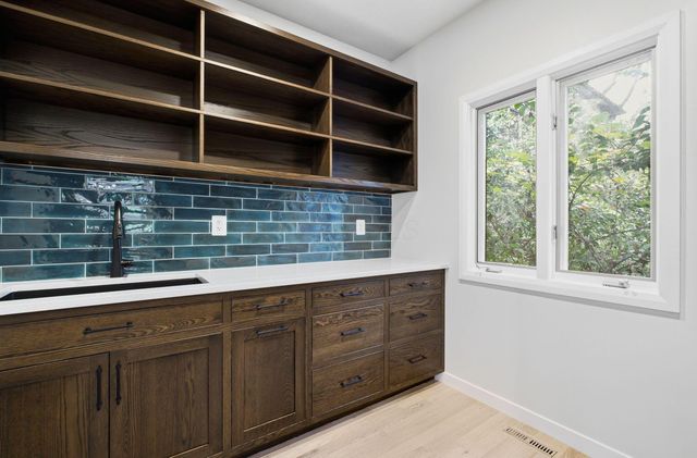 4640 Donegal Cliffs Drive, Dublin, OH 43017