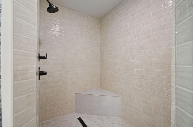 4640 Donegal Cliffs Drive, Dublin, OH 43017