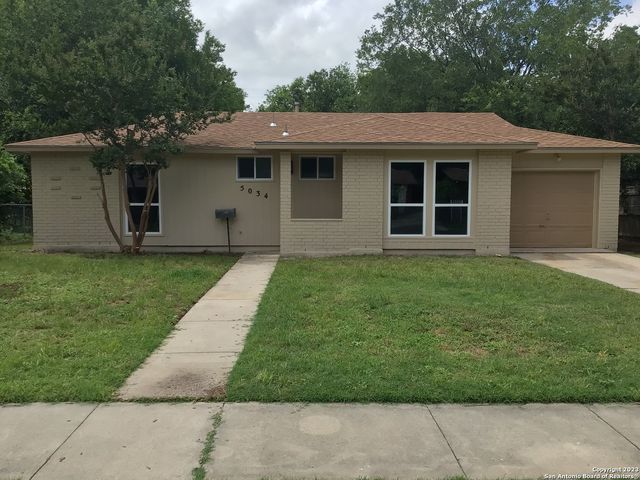 5034 Creekmoor, San Antonio, TX 78220