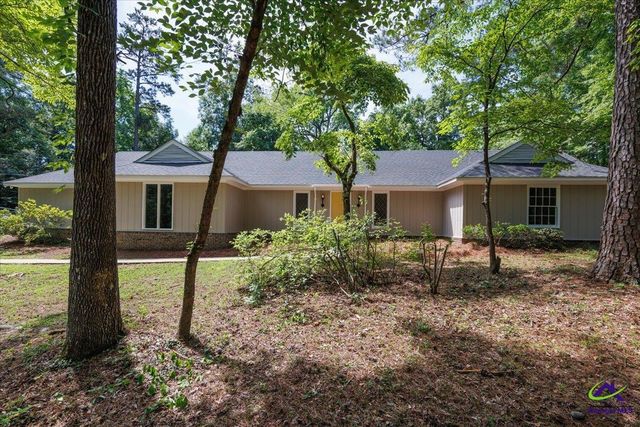 4950 wellington Drive, Macon, GA 31210