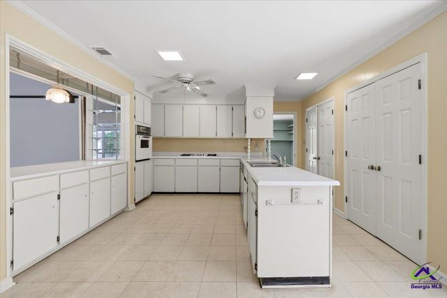 4950 wellington Drive, Macon, GA 31210